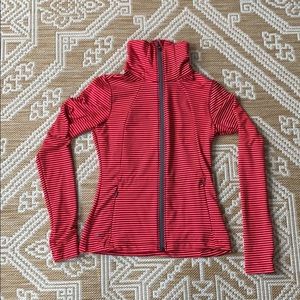 Zip up LOLE running jacket